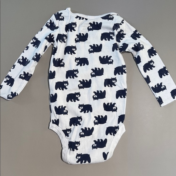 💜3/$15 Plaid Button Up Shirt and Bear Print Onesie Set - Picture 7 of 8